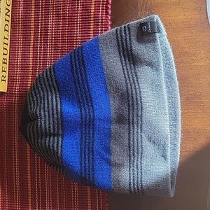 Chaos beanie